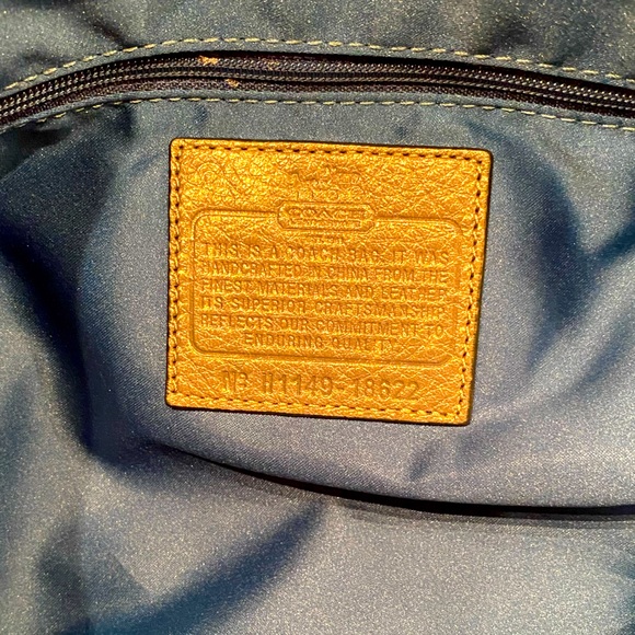 EUC COACH Gray Croc Embossed Chain Link Sophia - Picture 5 of 11